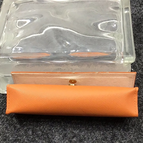 Tory Burch set of 2 sunglasses cases large and small - Picture 9 of 12